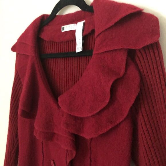 Carole Little Red Long Sleeve Wool/Acrylic Two Tiered Bib Collar Button Sweater - Picture 2 of 9